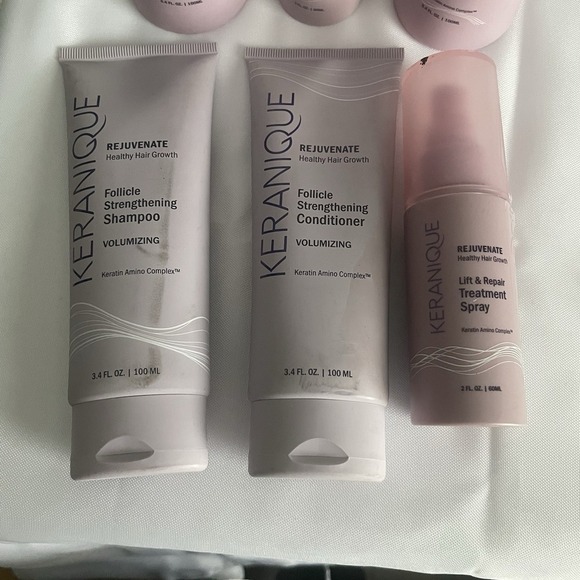 Keranique Deep Hydration Complete Hair Regrowth System 6 Piece Set With Bag - Picture 2 of 10